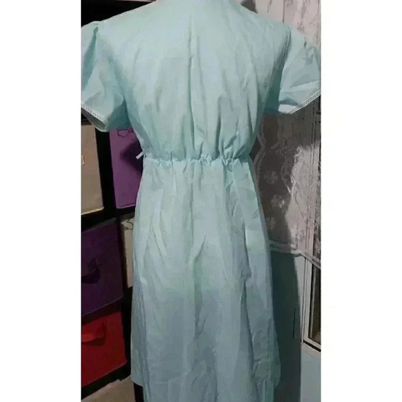 "GLENCRAFT " Vintage Pale Blue Embroidered Ladies Wrap Around Summer Robe Size M - Picture 4 of 10